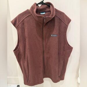 Columbia maroon Fleece Vest